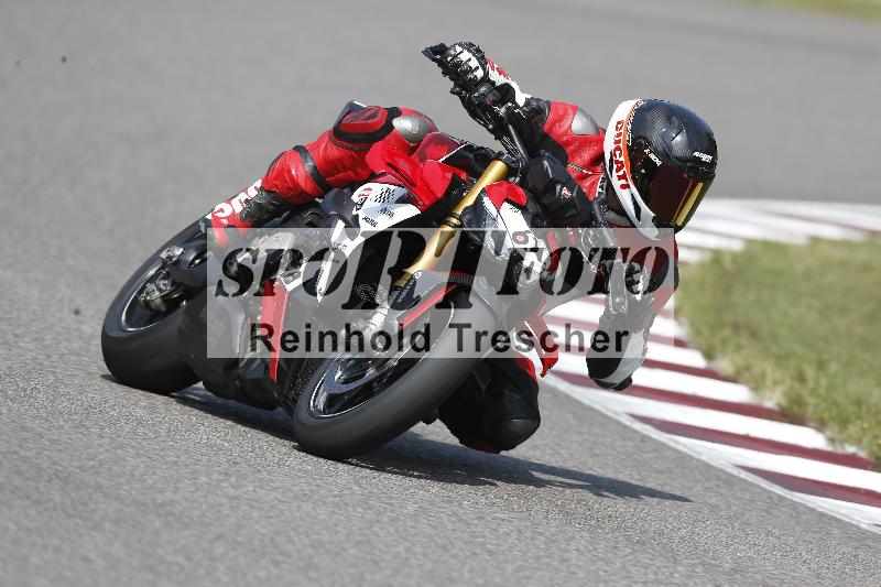 /49 26.08.2025 Cornu Master School ADR/rot-rouge/67